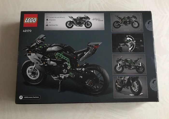 LEGO Technic 42170 - Kawasaki Ninja H2R - photo numéro 2