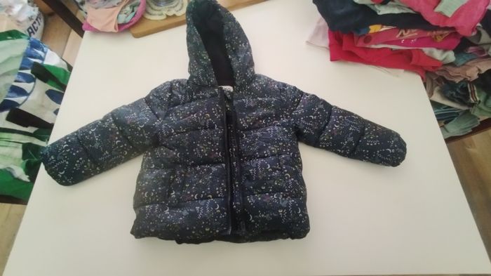 Gros lot vêtements fille 3 ans - photo numéro 2