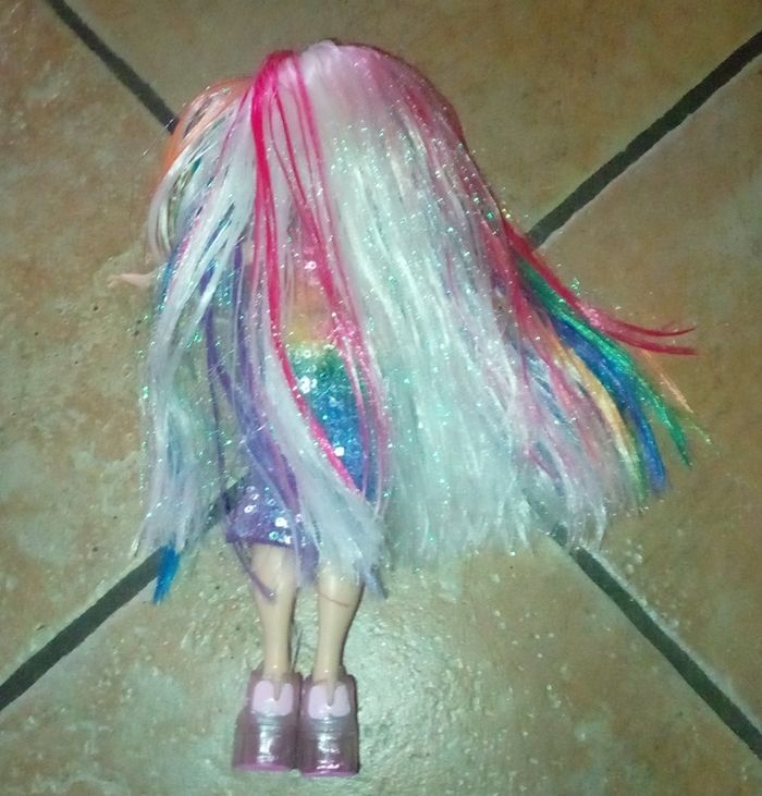 Jouet licorne + barbie - photo numéro 8