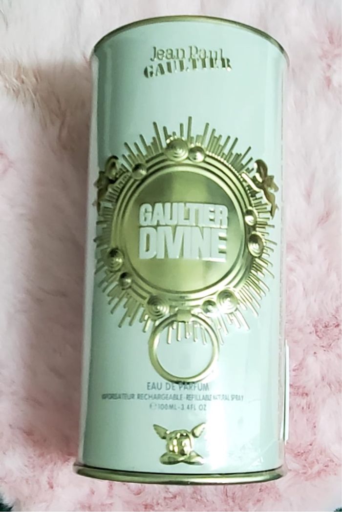 Gaultier divine