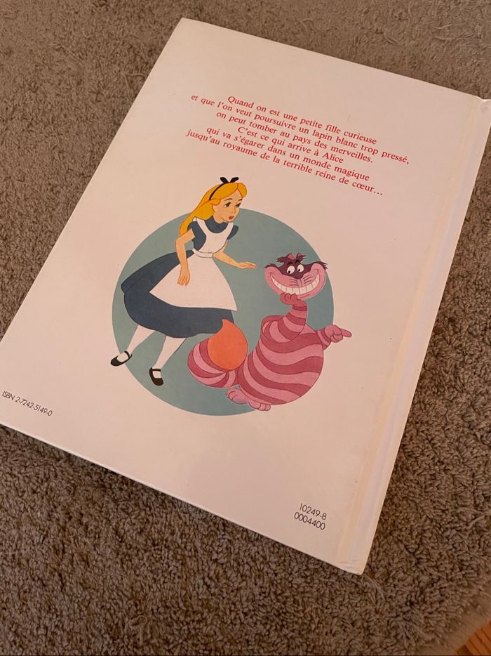 Livre - Alice au pays des merveilles - photo numéro 2