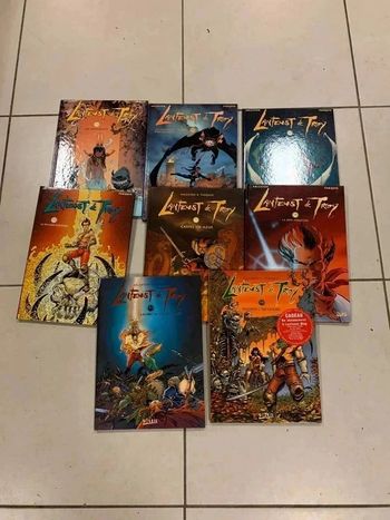 lanfeust de troy lot de 8 tomes ..1.2.3.4.5.6.7.8..
