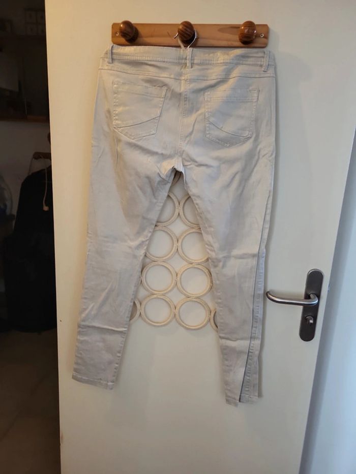 Pantalon crème brillant - photo numéro 4