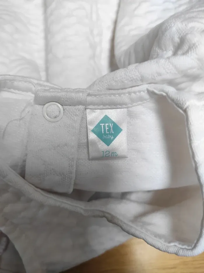 Robe blanche 12 mois - photo numéro 3
