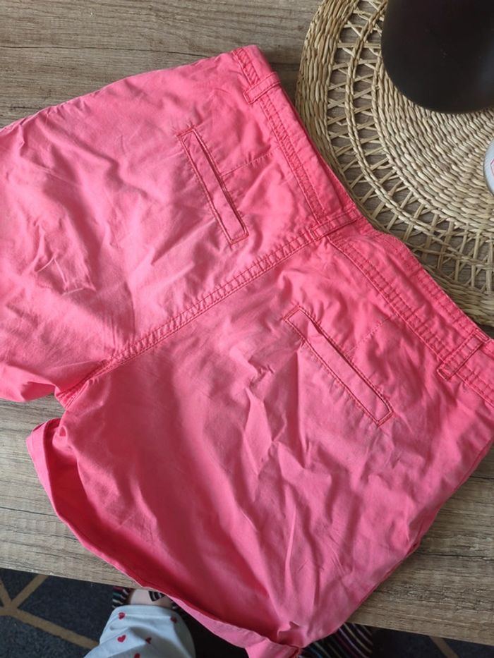 Short femme 36 bac a vendre + - photo numéro 4