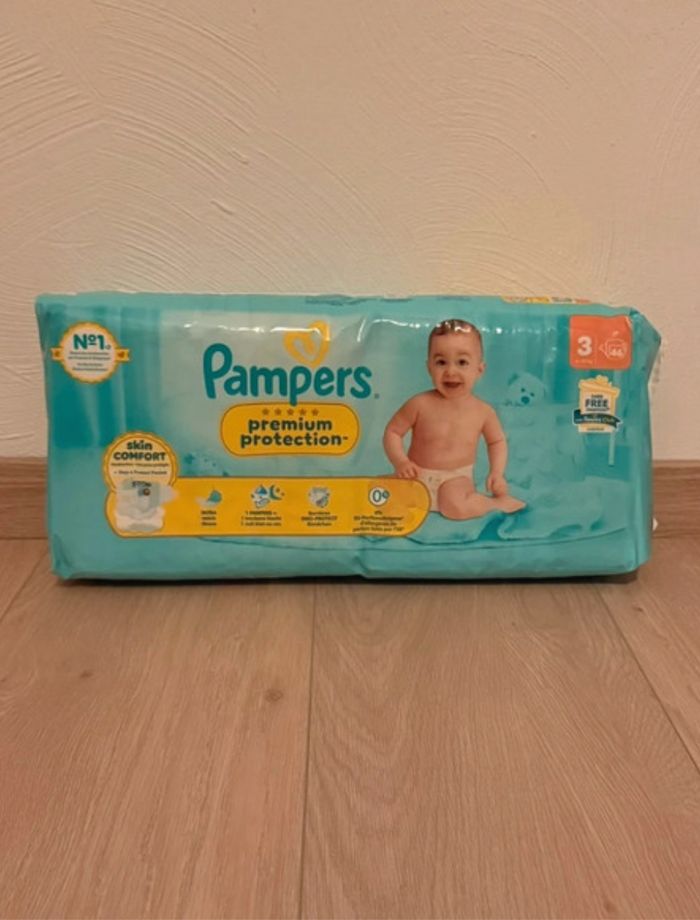 Pampers prenium taille 3