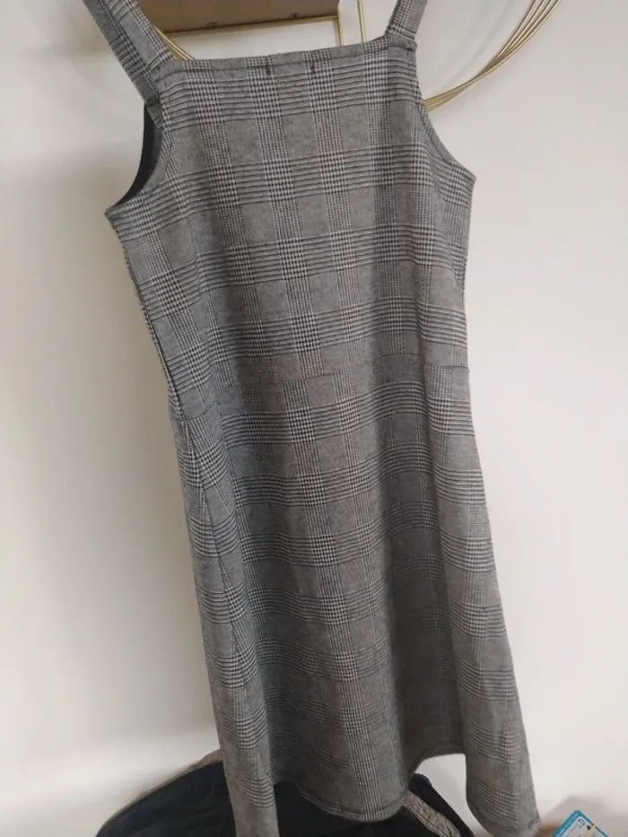 Robe à carreaux neuve 12 ans Tissaia et top - photo numéro 3