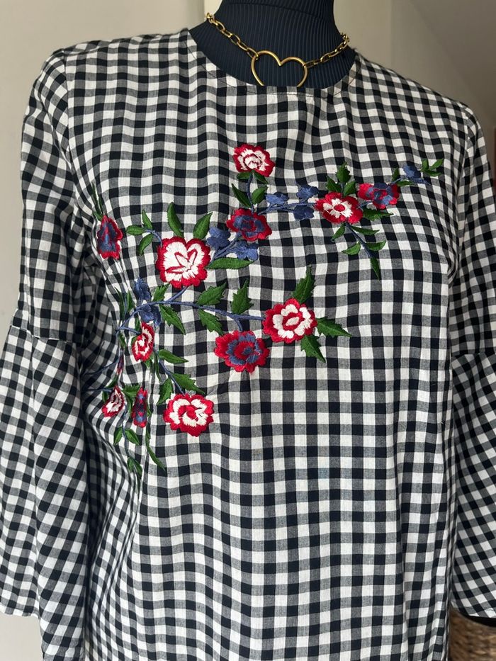 Blouse à carreaux avec broderie taille 38 - photo numéro 3