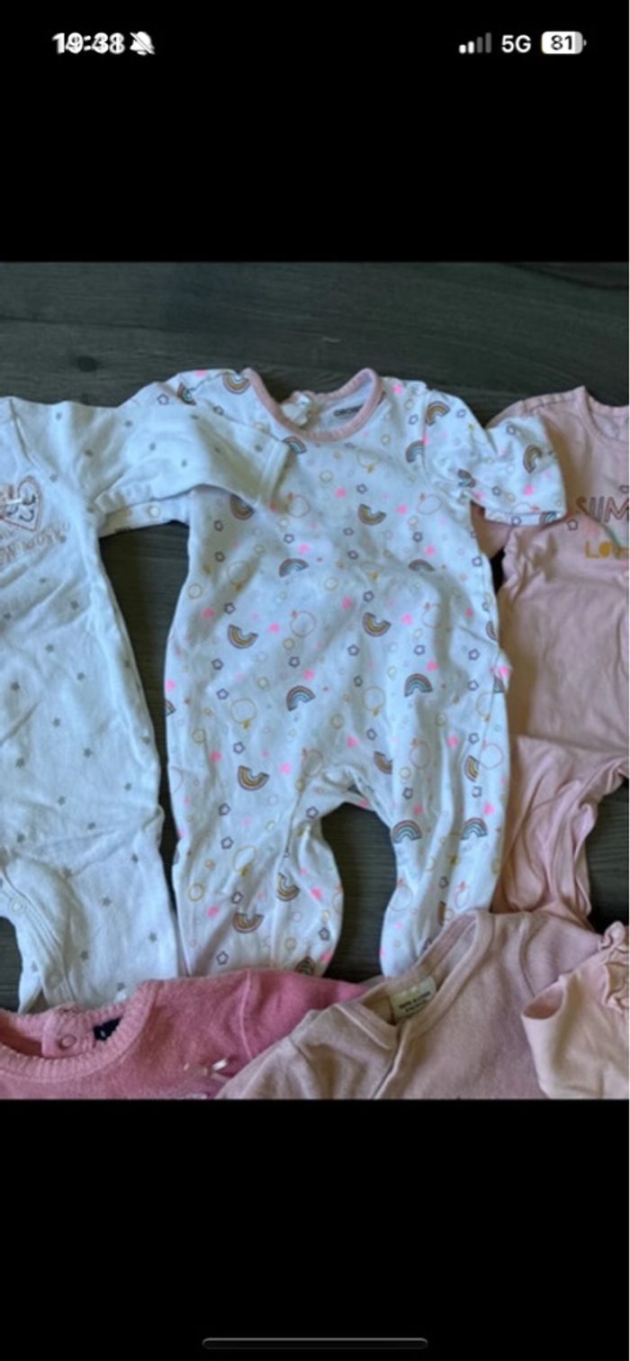 Lot pyjama 3 mois - photo numéro 8
