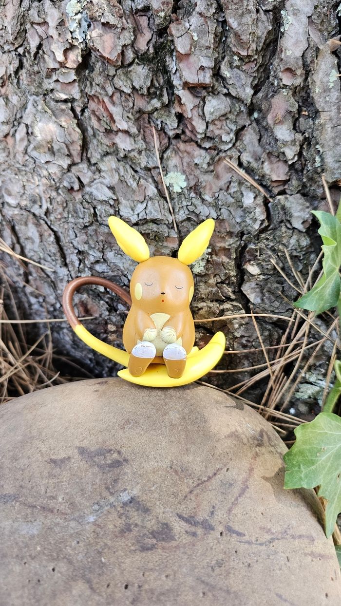 Super figurine Pokemon Raichu d'alola