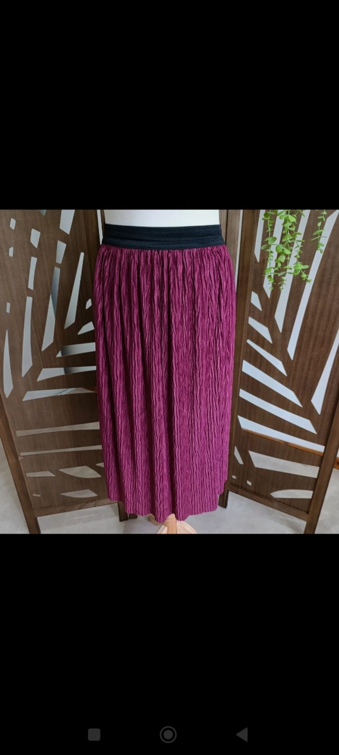 Jupe mi longue bordeaux plissée taille M Gémo