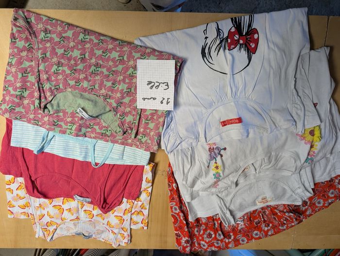 Lot 12 ans filles - photo numéro 5