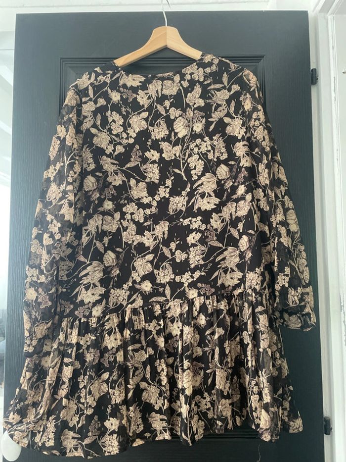 Robe fleurie - photo numéro 6
