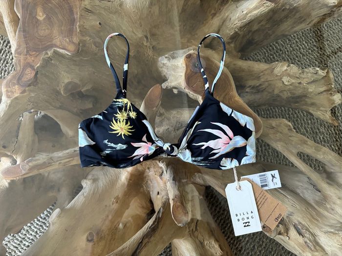 Haut de maillot de bain Billabong neuf - photo numéro 2