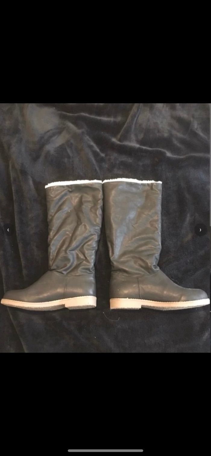 Bottes noire taille 40