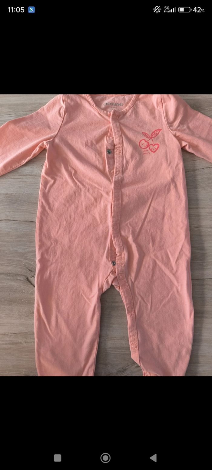 Pyjama taille 9 mois - photo numéro 2