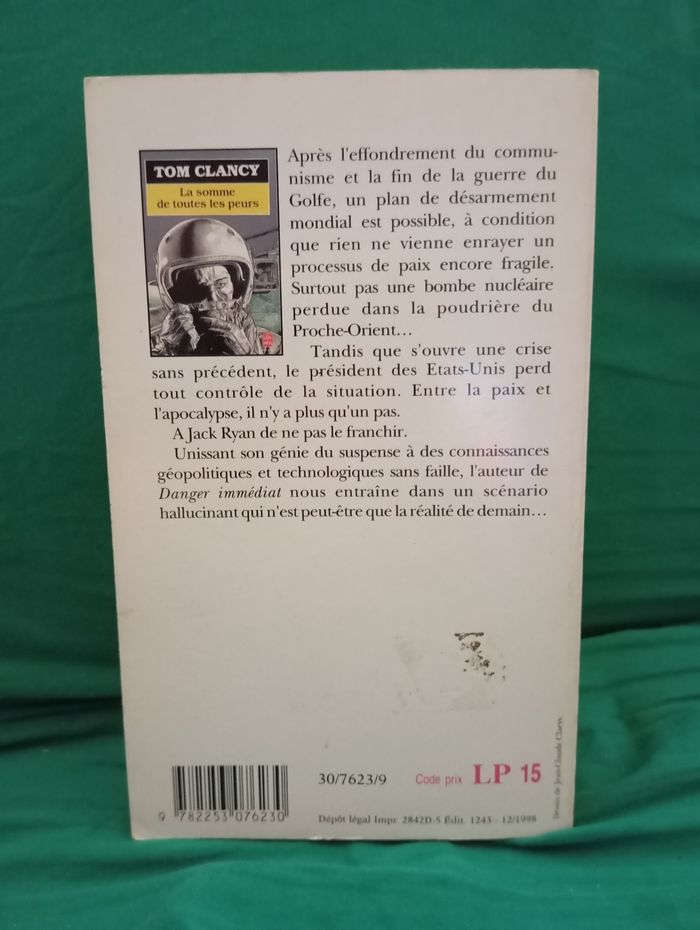 Tom Clancy - photo numéro 2