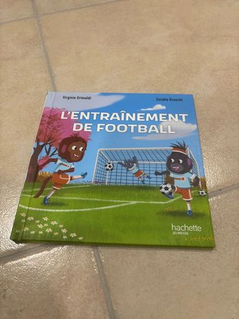 Livre McDonald’s l’entraînement de football neuf