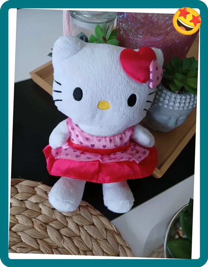 Péluche doudou Hello Kitty🌿💝