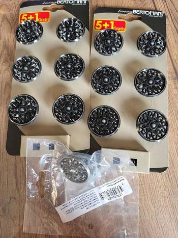 Poignées de porte armoire 