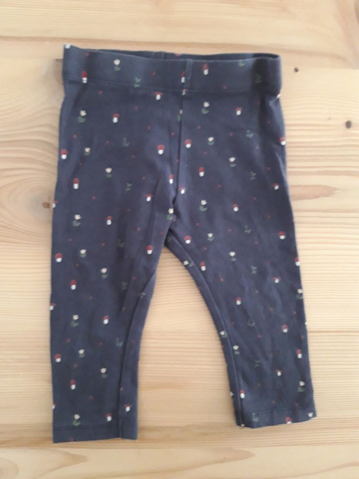 Lot 6  pantalons 12 mois - photo numéro 6