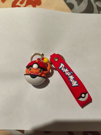 Porte clés Pokémon Pokeball Salamèche