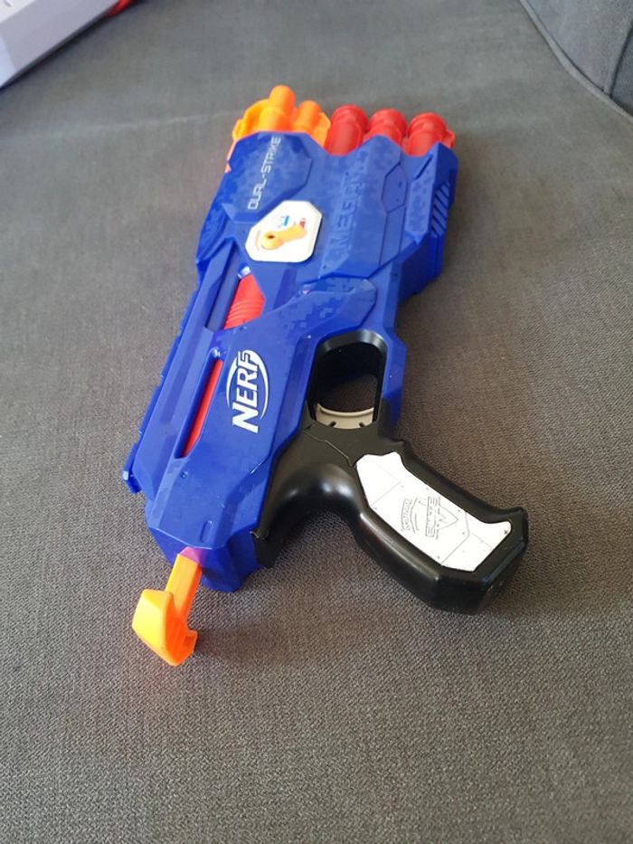 Nerf Dual-Strike