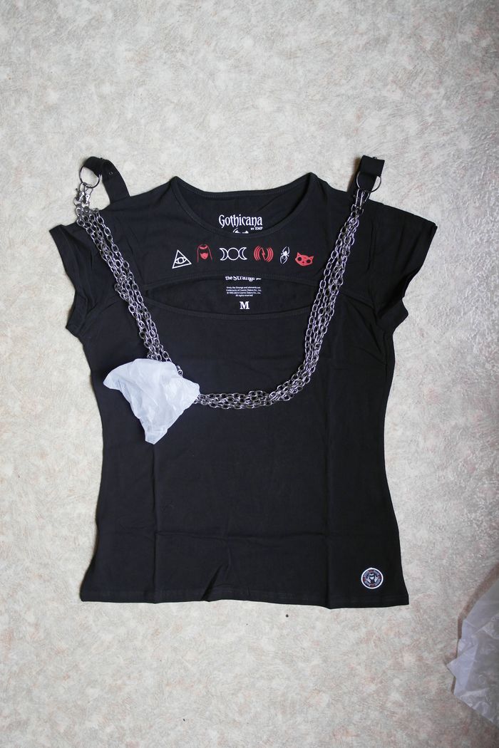 T-shirt Emily the Strange - taille M