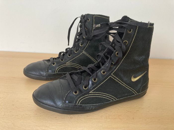 bottine nike	taile 38