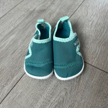 Chaussure piscine