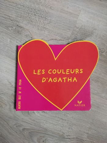 Les couleurs d'Agatha livre