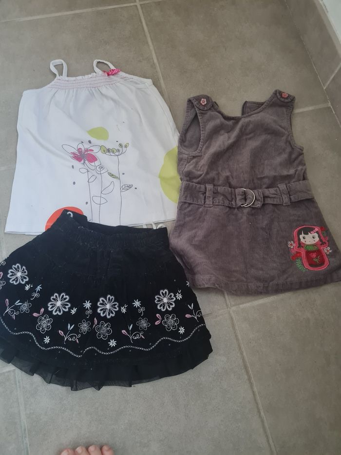 Lot vêtements 6 mois - photo numéro 2