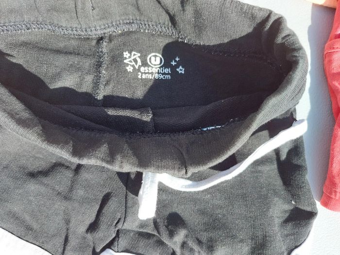 Lot 6 shorts 2 ans - photo numéro 2