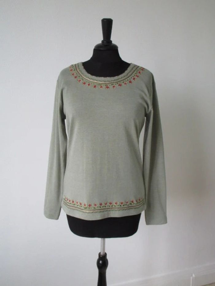 T-shirt vintage brodé 40 TBE