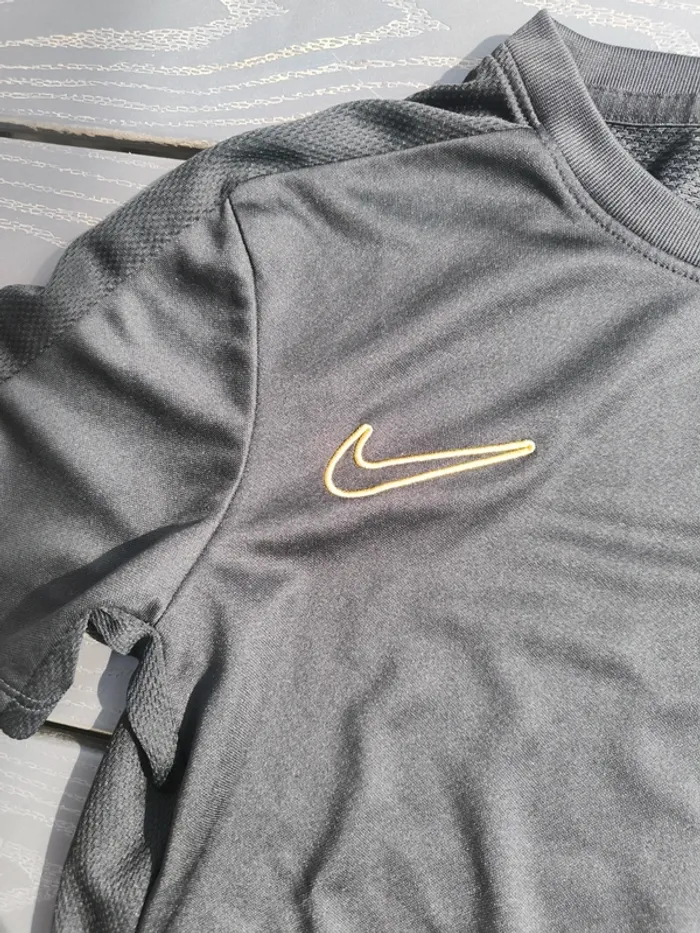 Tee shirt manches courtes Nike - photo numéro 2
