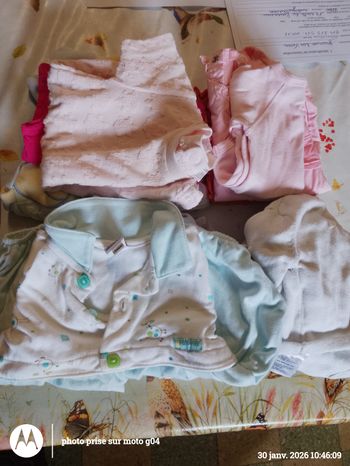 Lot vêtement fille 