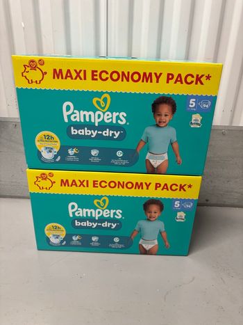 Lot de 2 maxi pack Pampers taille 5 