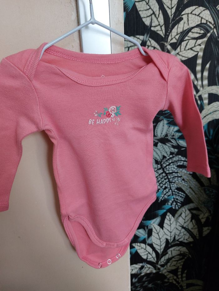 Deux bodies manches longues