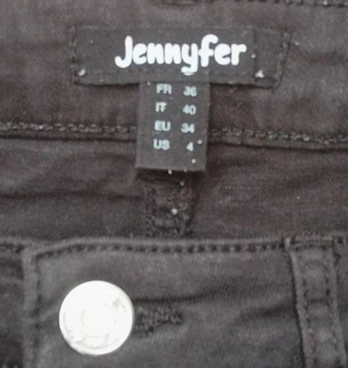 Short jean noir court évasé basique taille 36 - photo numéro 4