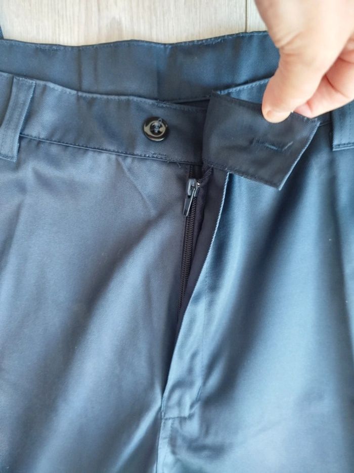 Pantalon homme d'ambulancier neuf taille 48 - photo numéro 8