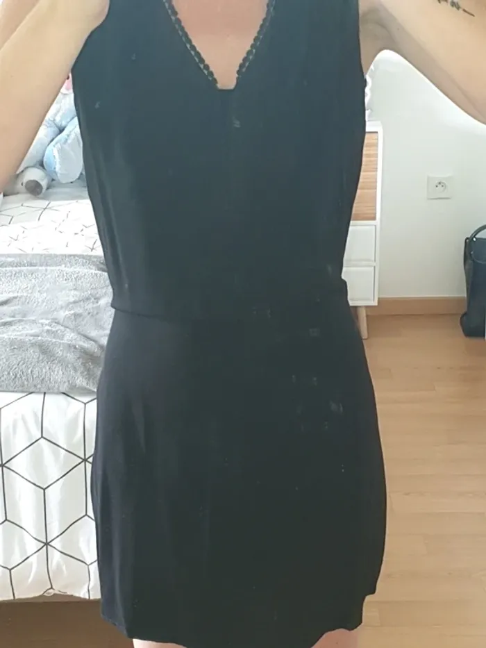 Robe noir - photo numéro 6