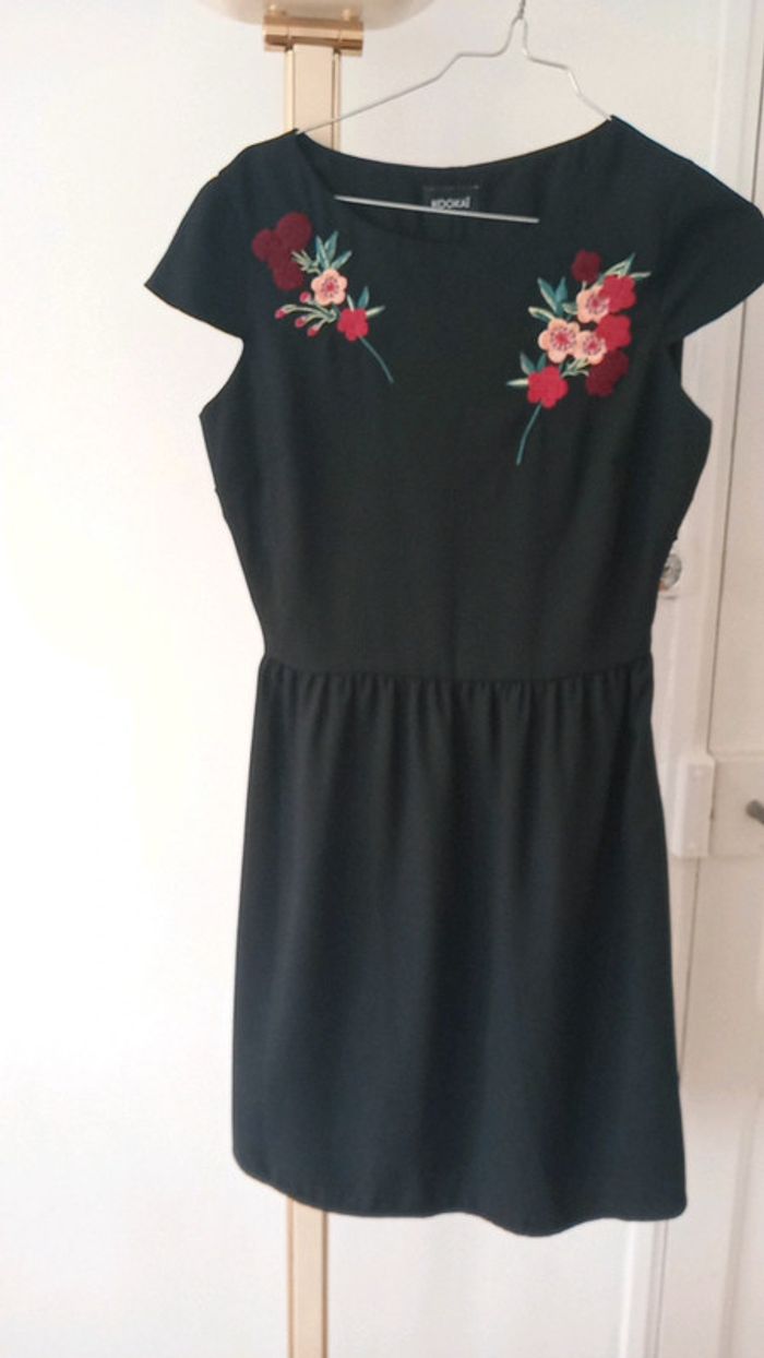 Robe cintrée noire kookai 36 - photo numéro 8