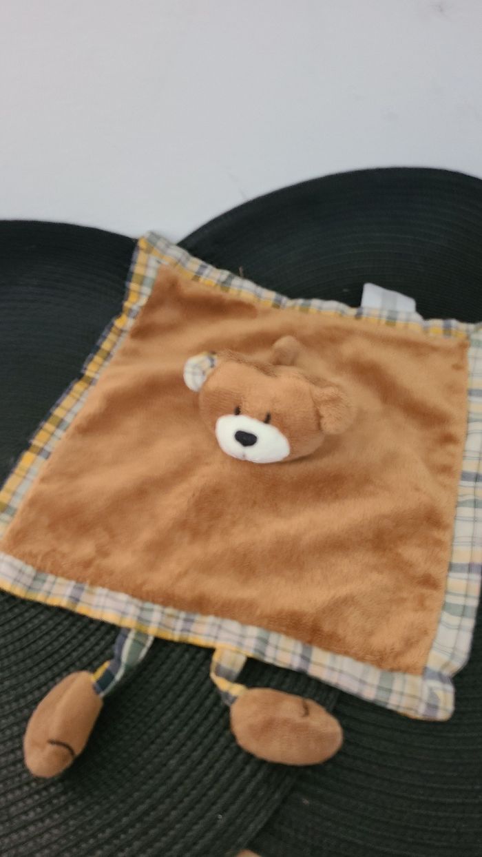 Doudou Plat Ours marron AUBERTCONCEPT Doudou et Compagnie