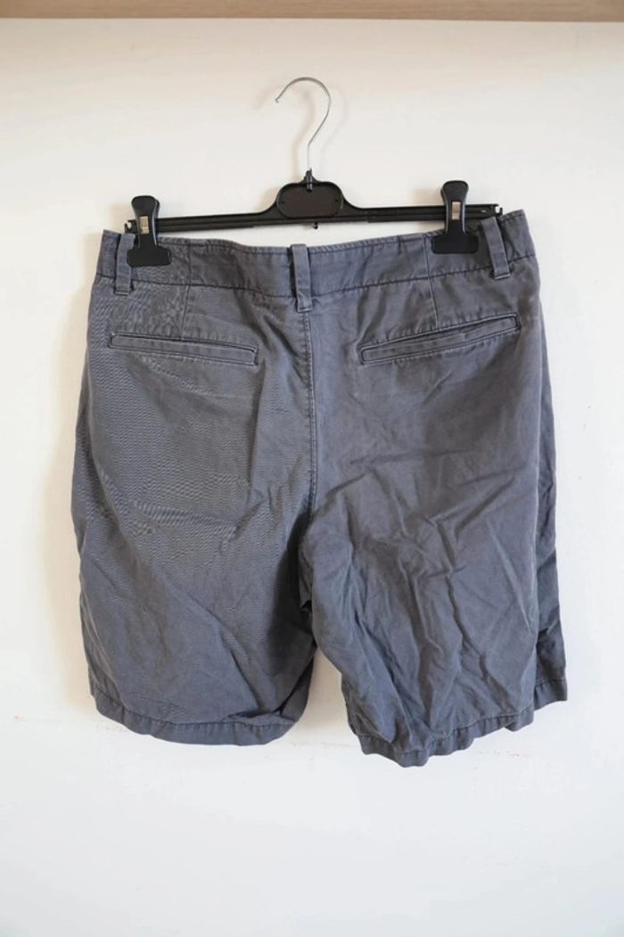 C55 short gris Gap W34 - photo numéro 2