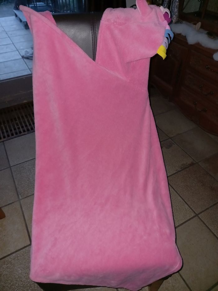 Cape licorne avec tête licorne - photo numéro 3