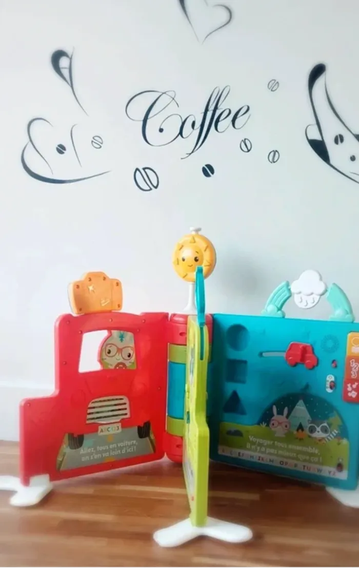 Mon Grand Livre d’activités Évolutif Musical - de 6 mois à 3 ans
