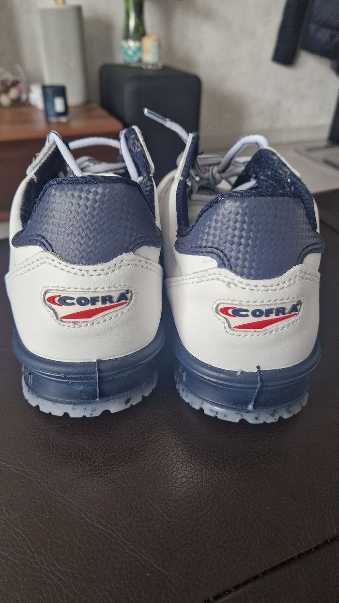Chaussure de sécurité "cofra" neuve 43 - photo numéro 2