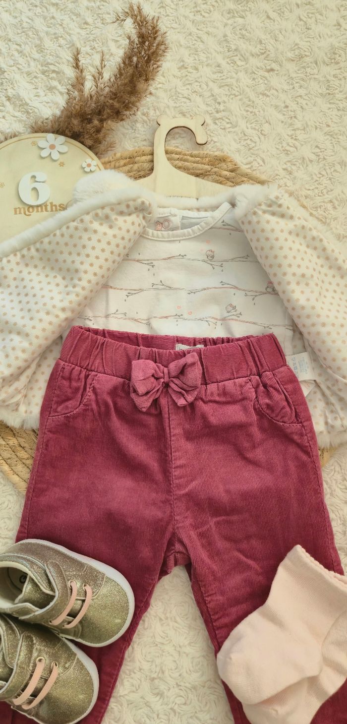 Ensemble pantalon, veste fourrure, tee-shirt 6 mois - photo numéro 2