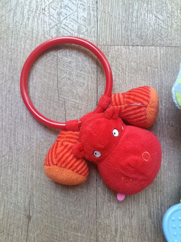 Lot de hochets d'éveil pour bébé. - photo numéro 3