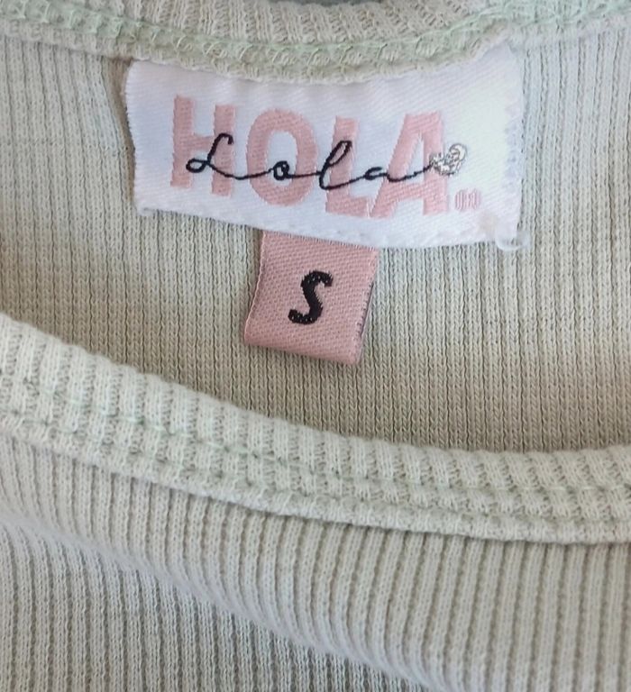 T-shirt femme lola Holà taille S - photo numéro 3